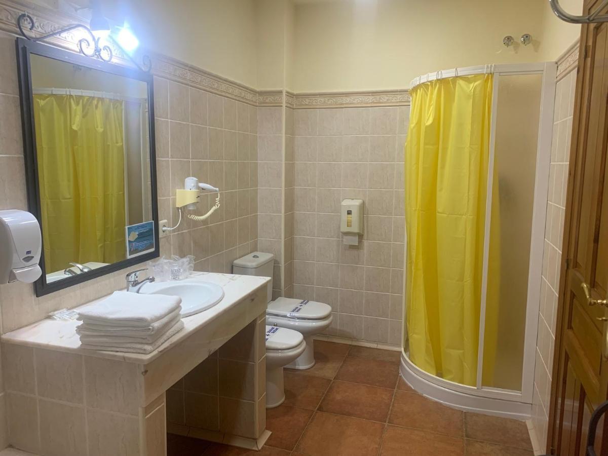 Hotel Langa Cerezo de Abajo Ngoại thất bức ảnh