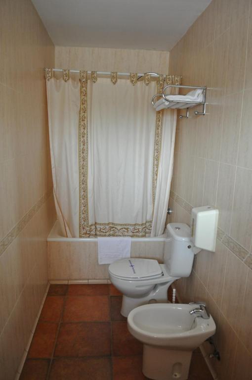 Hotel Langa Cerezo de Abajo Phòng bức ảnh